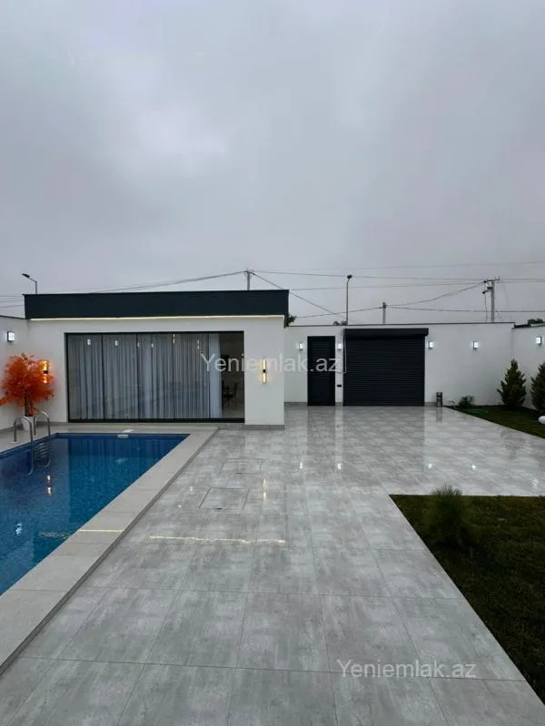 Satılır 4 otaqlı həyət evi 180 m²