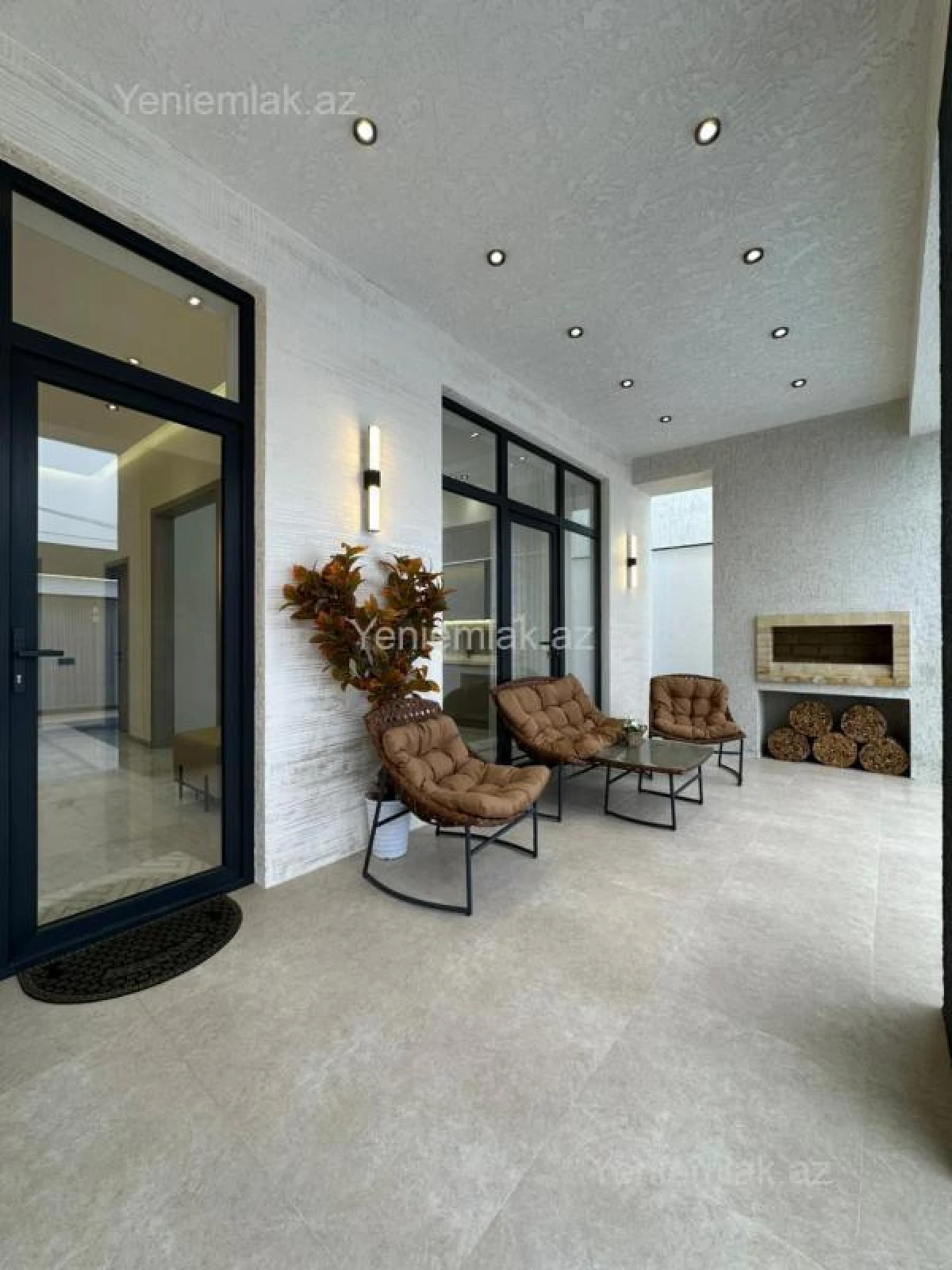 Satılır 4 otaqlı həyət evi 180 m²