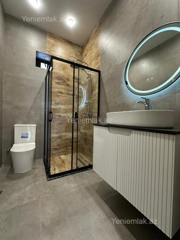 Satılır 4 otaqlı həyət evi 180 m²