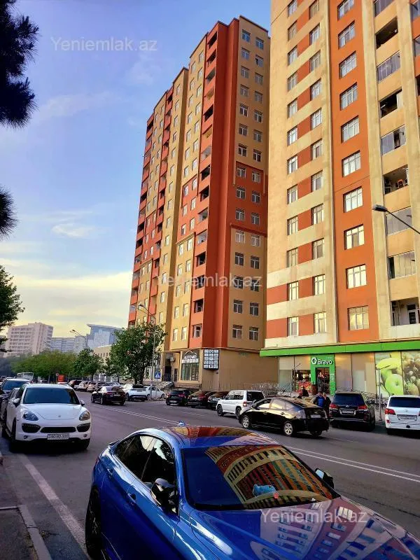 Satılır 2 otaqlı yeni tikili 60 m²