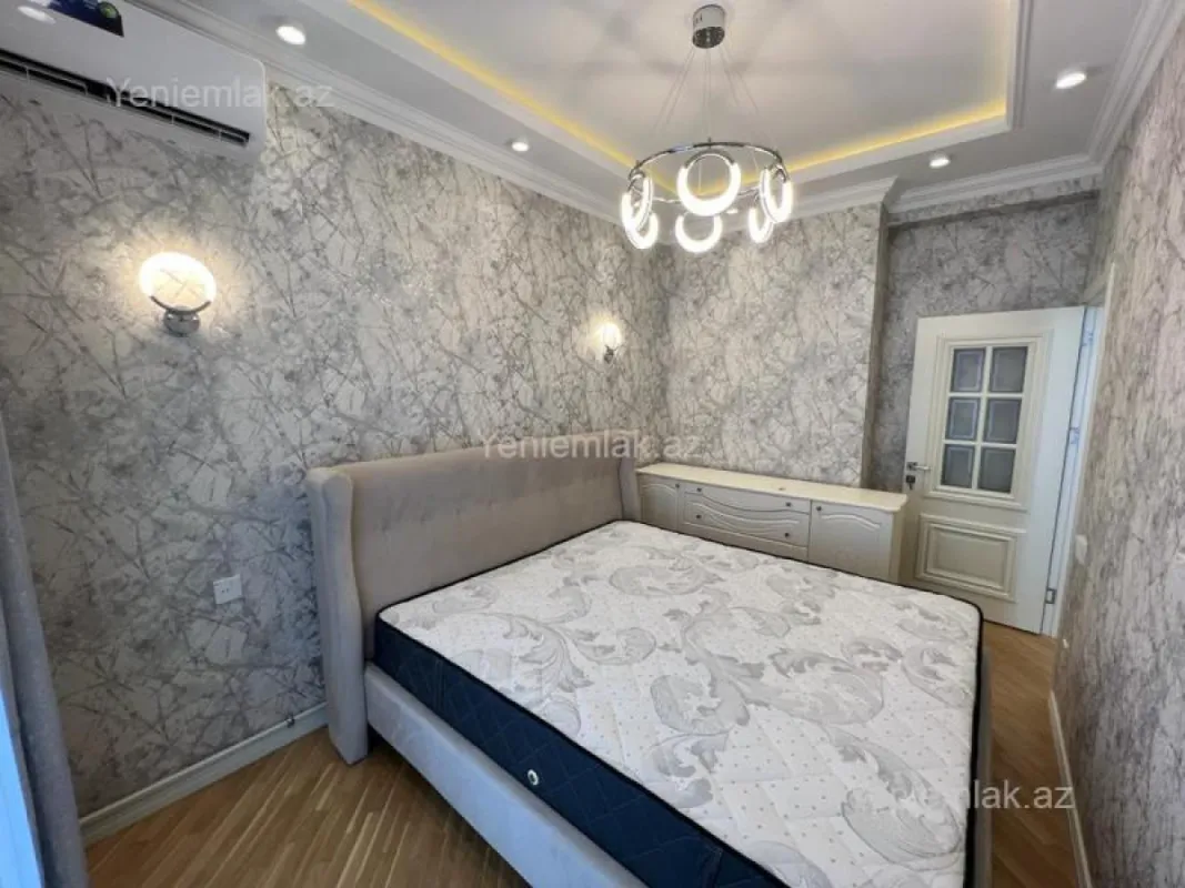 Satılır 2 otaqlı yeni tikili 60 m²