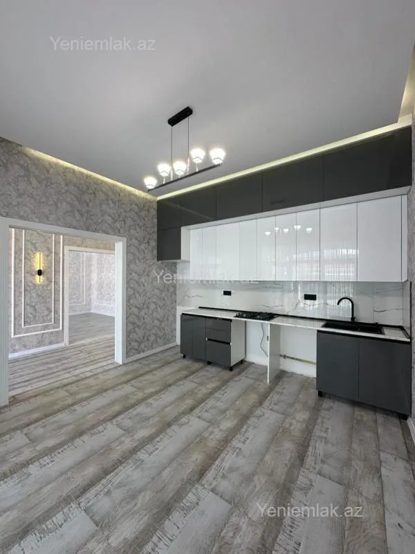 Satılır 4 otaqlı həyət evi 180 m²