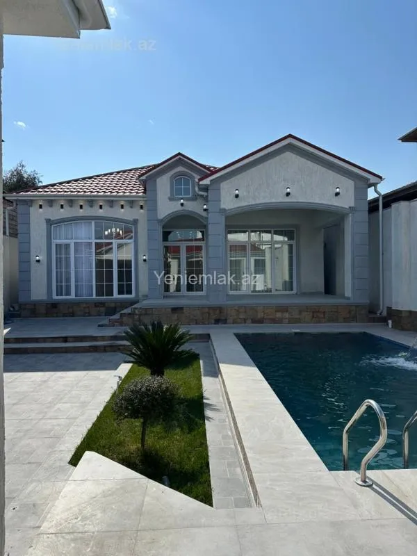 Satılır 4 otaqlı həyət evi 180 m²
