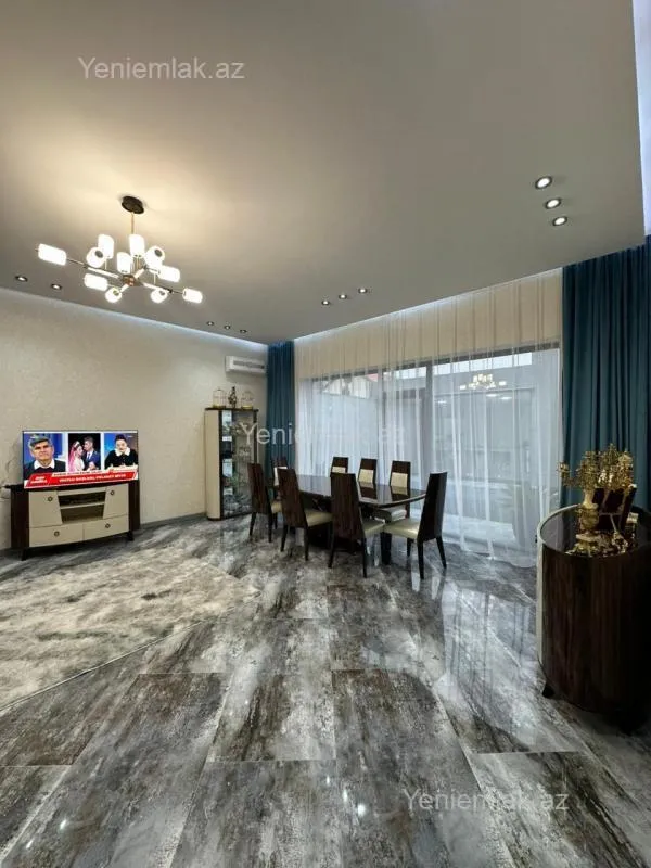 Satılır 4 otaqlı həyət evi 200 m²