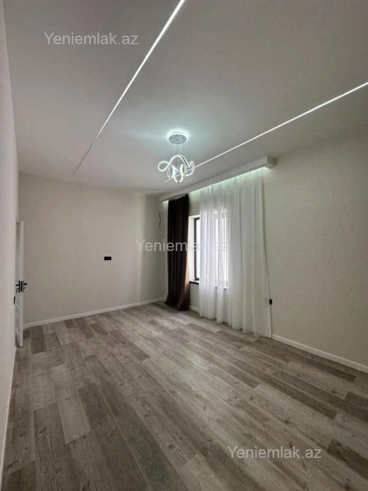 Satılır 4 otaqlı həyət evi 170 m²