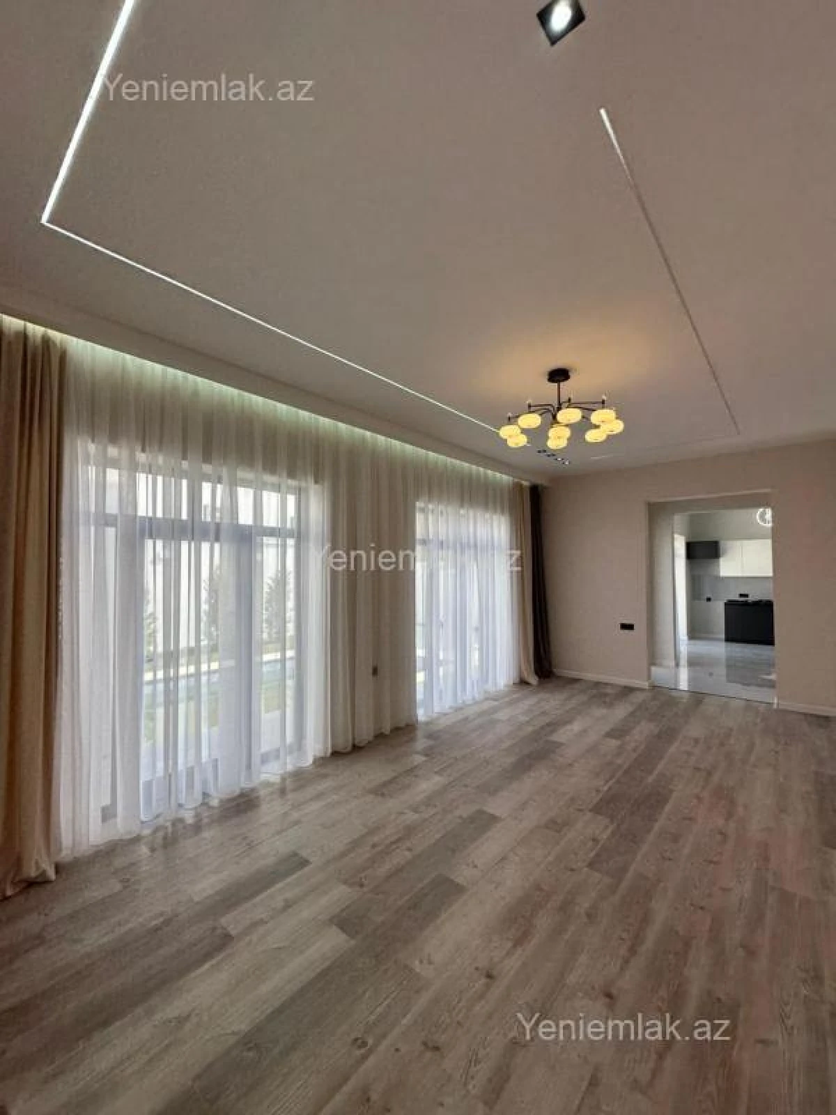 Satılır 4 otaqlı həyət evi 170 m²