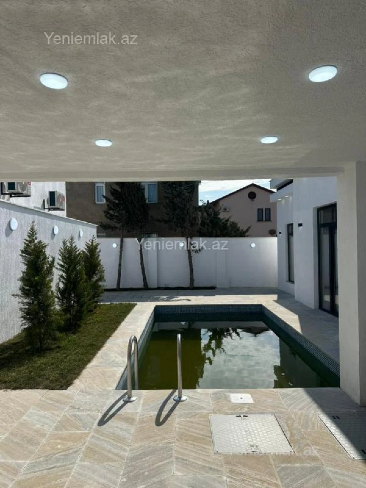 Satılır 4 otaqlı həyət evi 170 m²