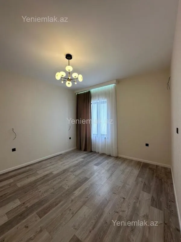 Satılır 4 otaqlı həyət evi 170 m²