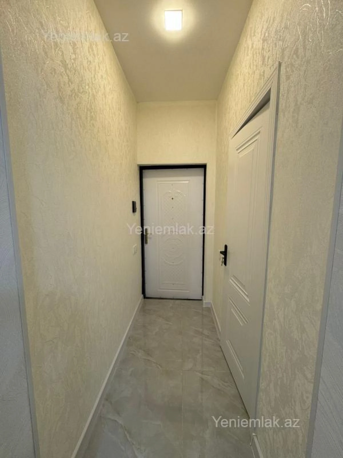 Satılır 2 otaqlı yeni tikili 32 m²