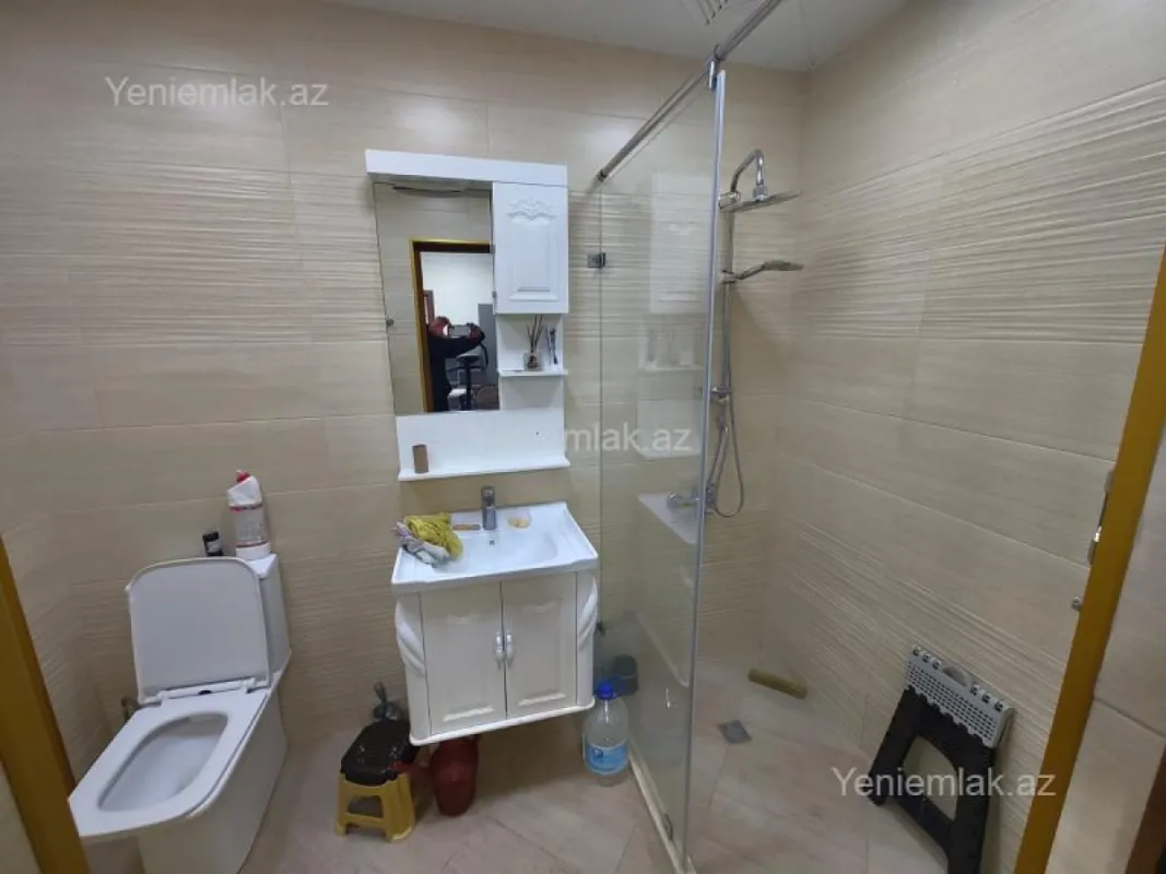 Satılır 3 otaqlı köhnə tikili 65 m²