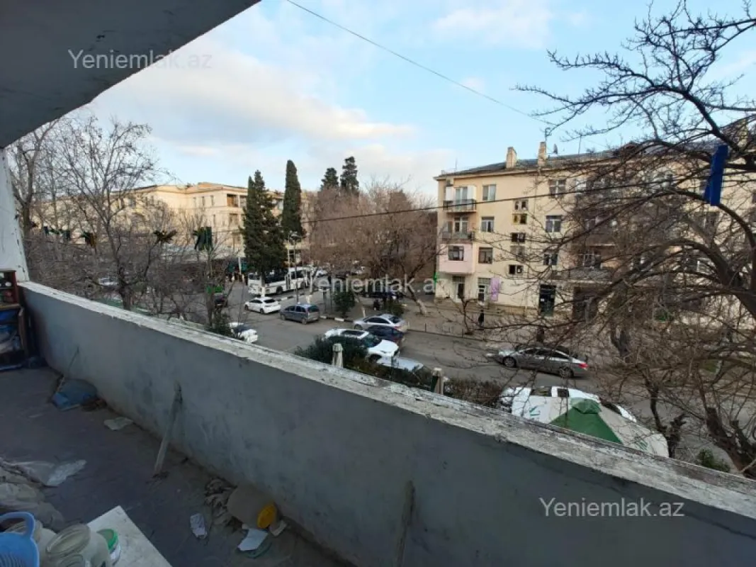 Satılır 3 otaqlı köhnə tikili 65 m²