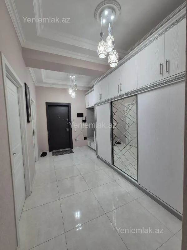 Satılır 3 otaqlı yeni tikili 116 m²