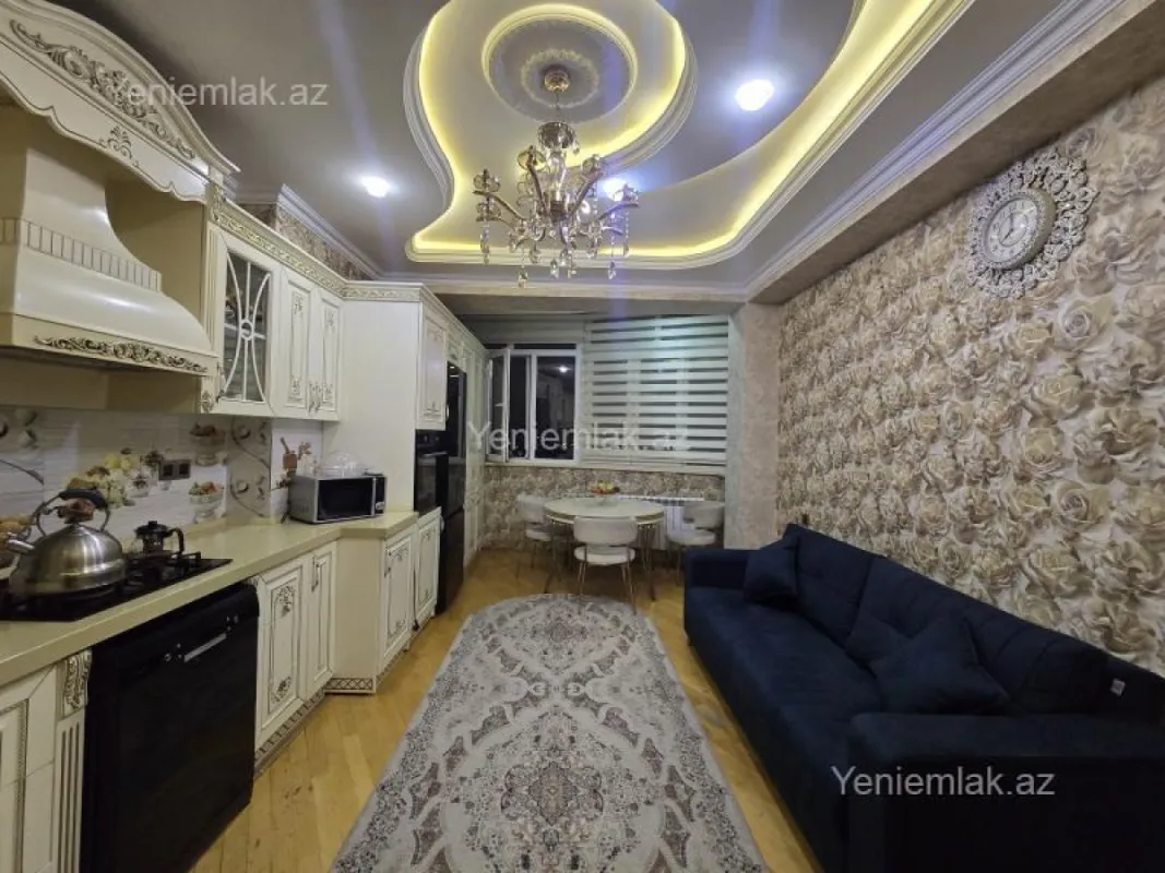 Satılır 4 otaqlı yeni tikili 131 m²
