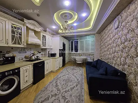 Satılır 4 otaqlı yeni tikili 131 m²