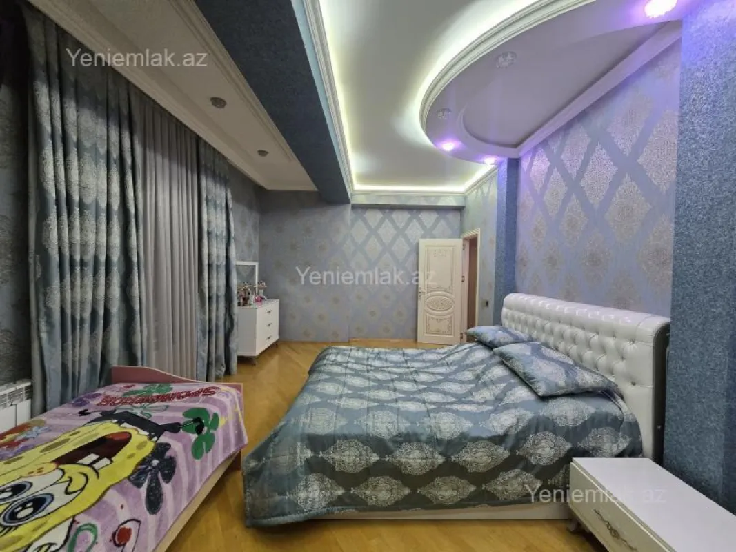 Satılır 4 otaqlı yeni tikili 131 m²