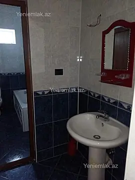 Satılır 2 otaqlı həyət evi 130 m²