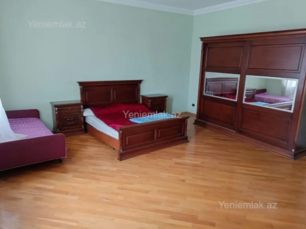 Satılır 2 otaqlı həyət evi 130 m²
