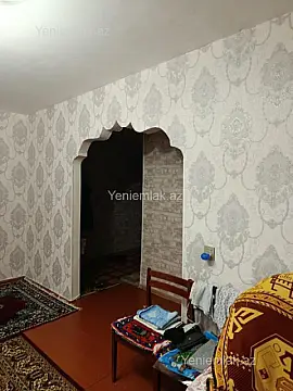 Satılır 2 otaqlı köhnə tikili 50 m²