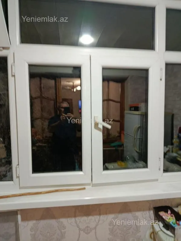 Satılır 2 otaqlı köhnə tikili 50 m²