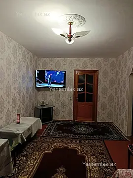 Satılır 2 otaqlı köhnə tikili 50 m²