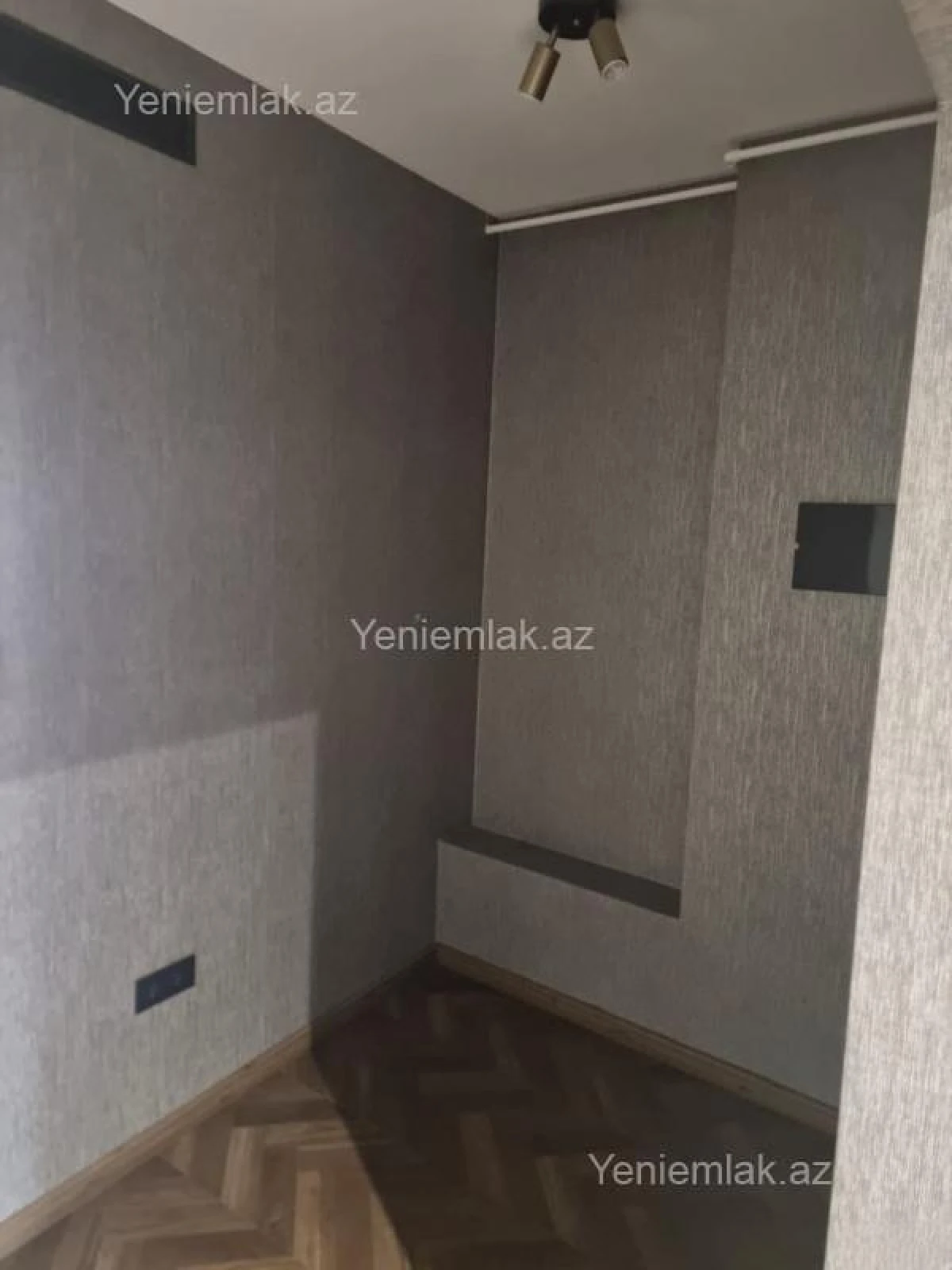 Satılır 2 otaqlı köhnə tikili 65 m²