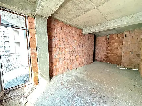 Satılır 2 otaqlı yeni tikili 60 m²