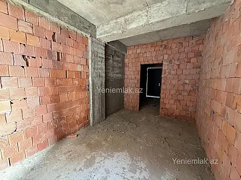 Satılır 2 otaqlı yeni tikili 60 m²