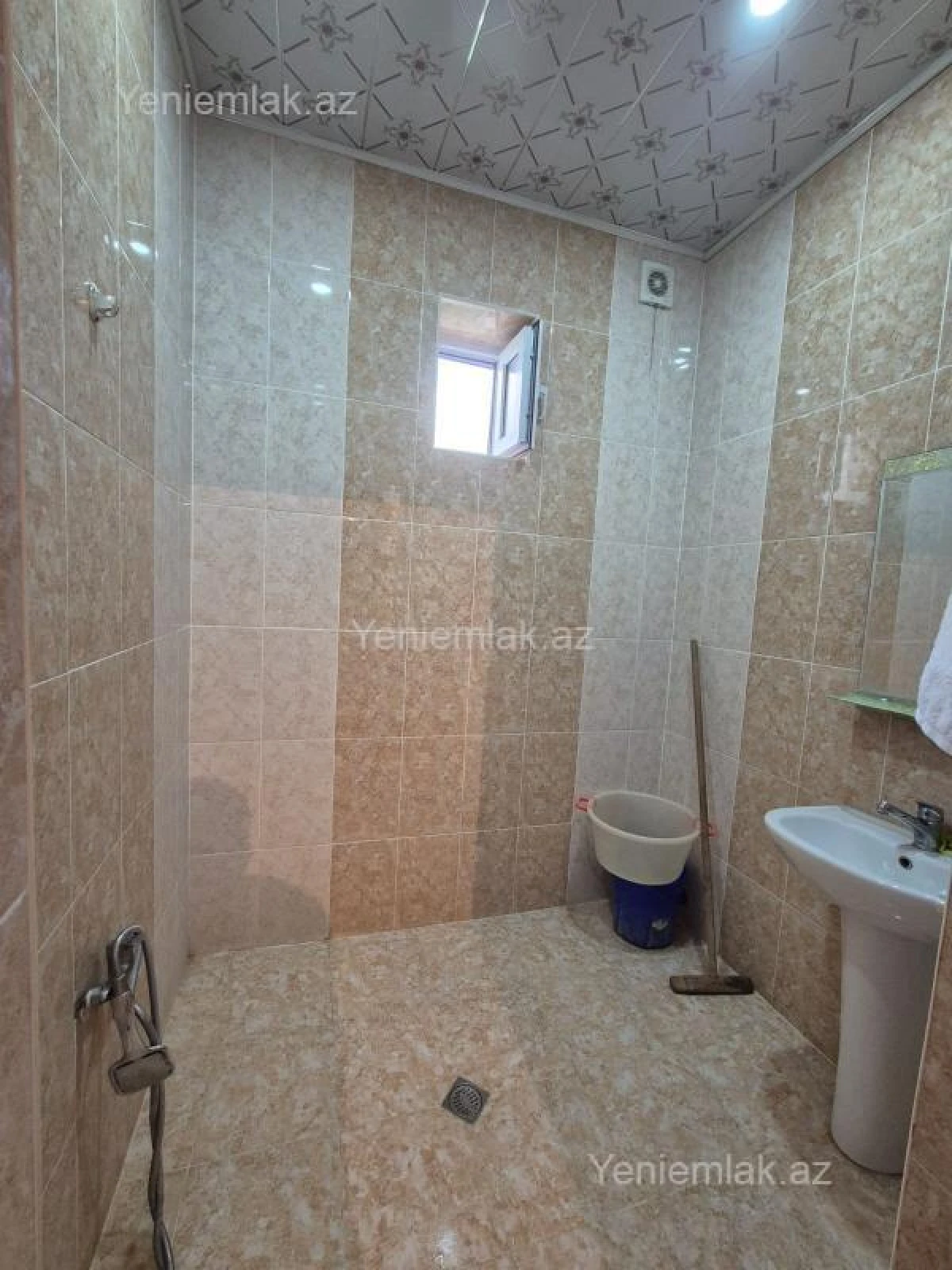 Satılır 4 otaqlı həyət evi 110 m²