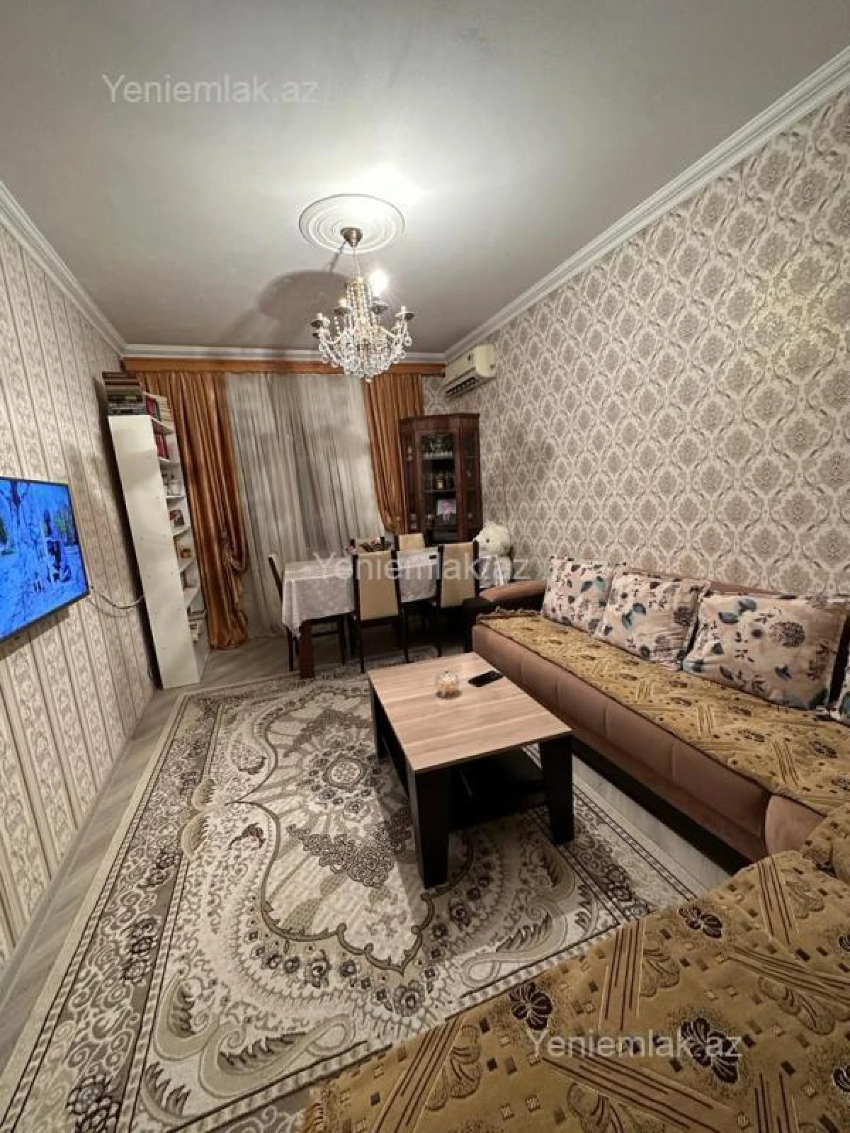 Satılır 2 otaqlı köhnə tikili 60 m²