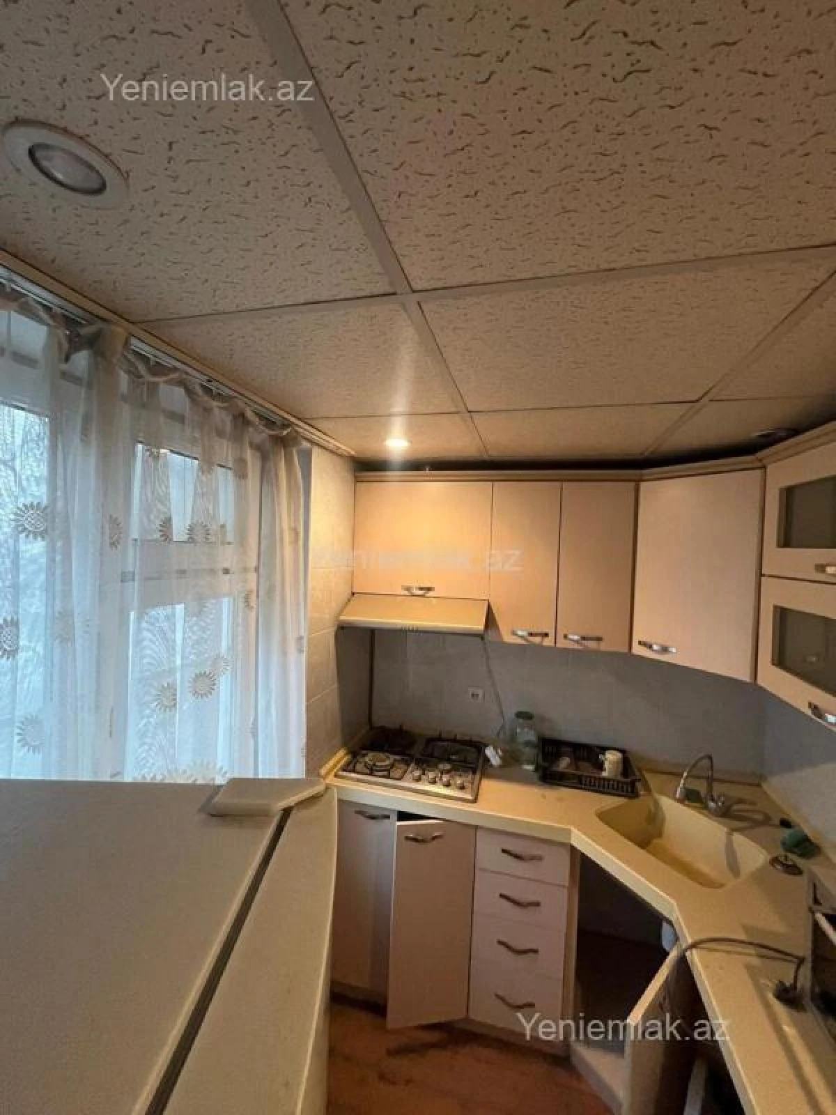 Satılır 2 otaqlı yeni tikili 50 m²