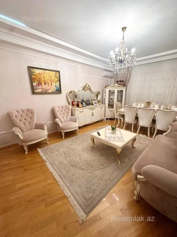 Satılır 3 otaqlı yeni tikili 90 m²