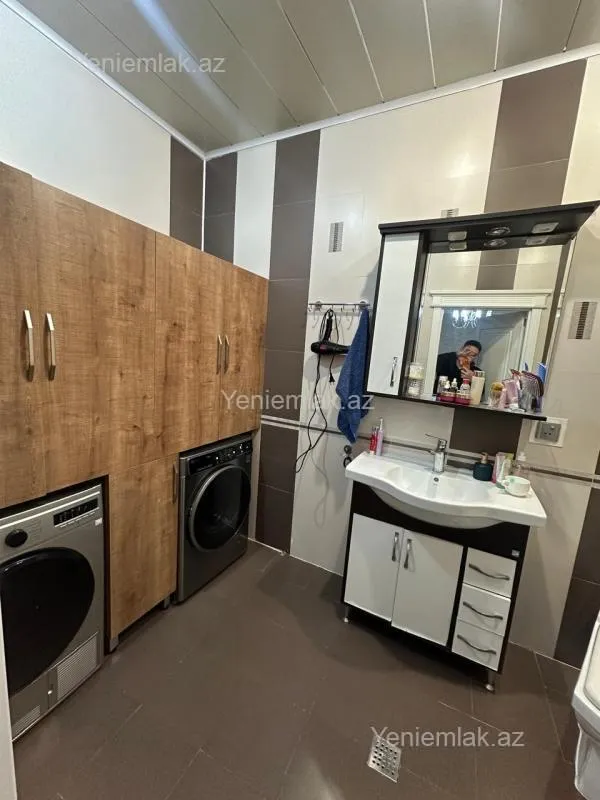 Satılır 4 otaqlı yeni tikili 152 m²