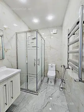 Satılır 3 otaqlı yeni tikili 83 m²