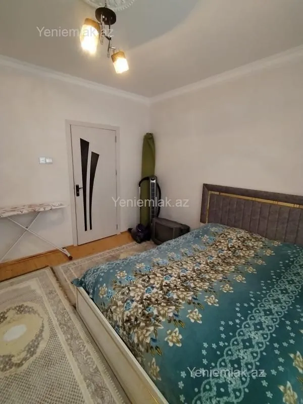 Satılır 3 otaqlı həyət evi 100 m²