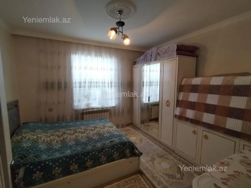 Satılır 3 otaqlı həyət evi 100 m²