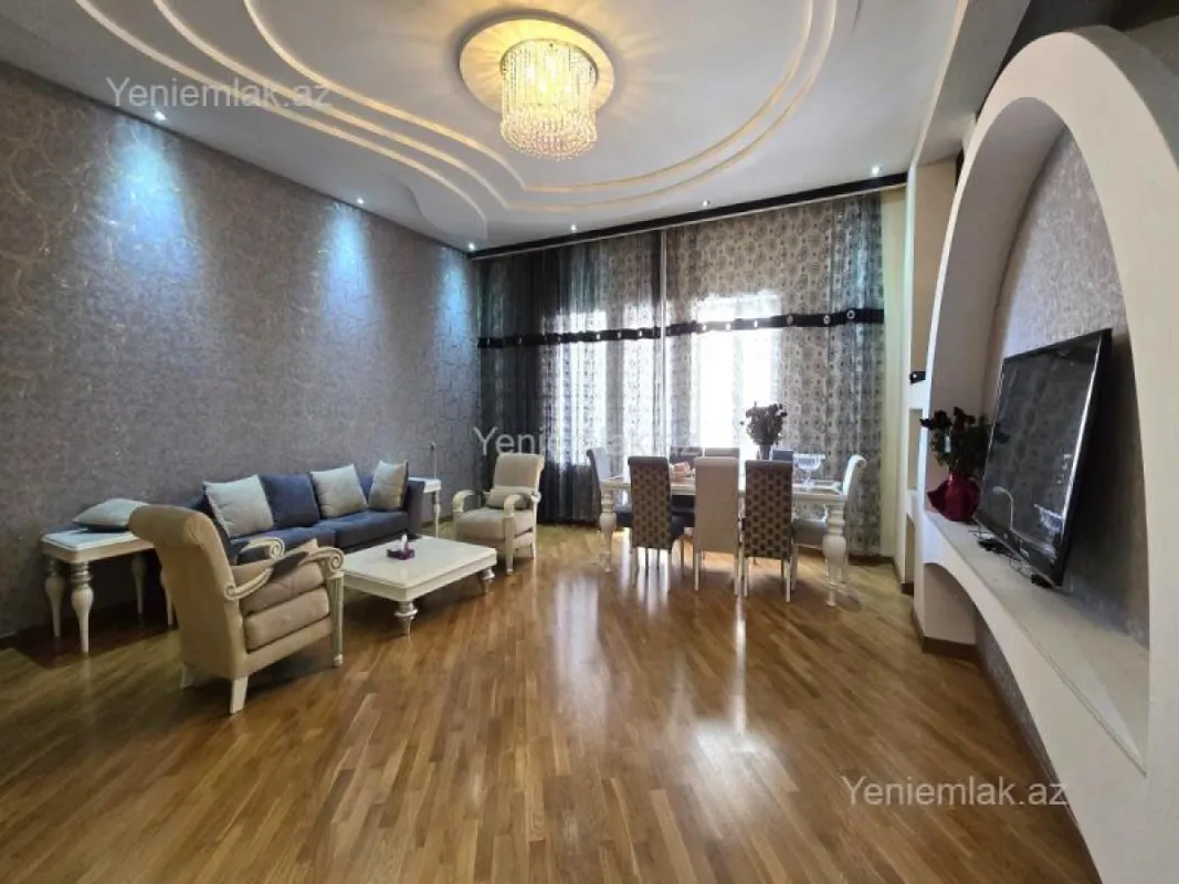 Satılır 3 otaqlı yeni tikili 165 m²
