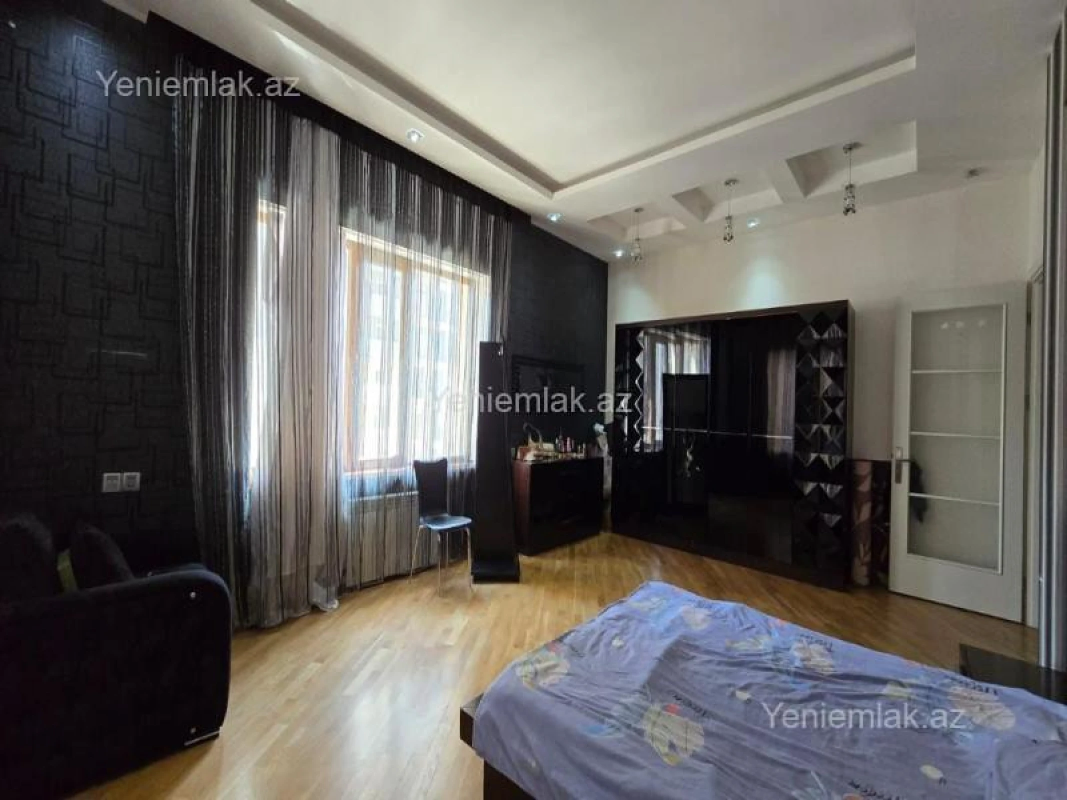 Satılır 3 otaqlı yeni tikili 165 m²