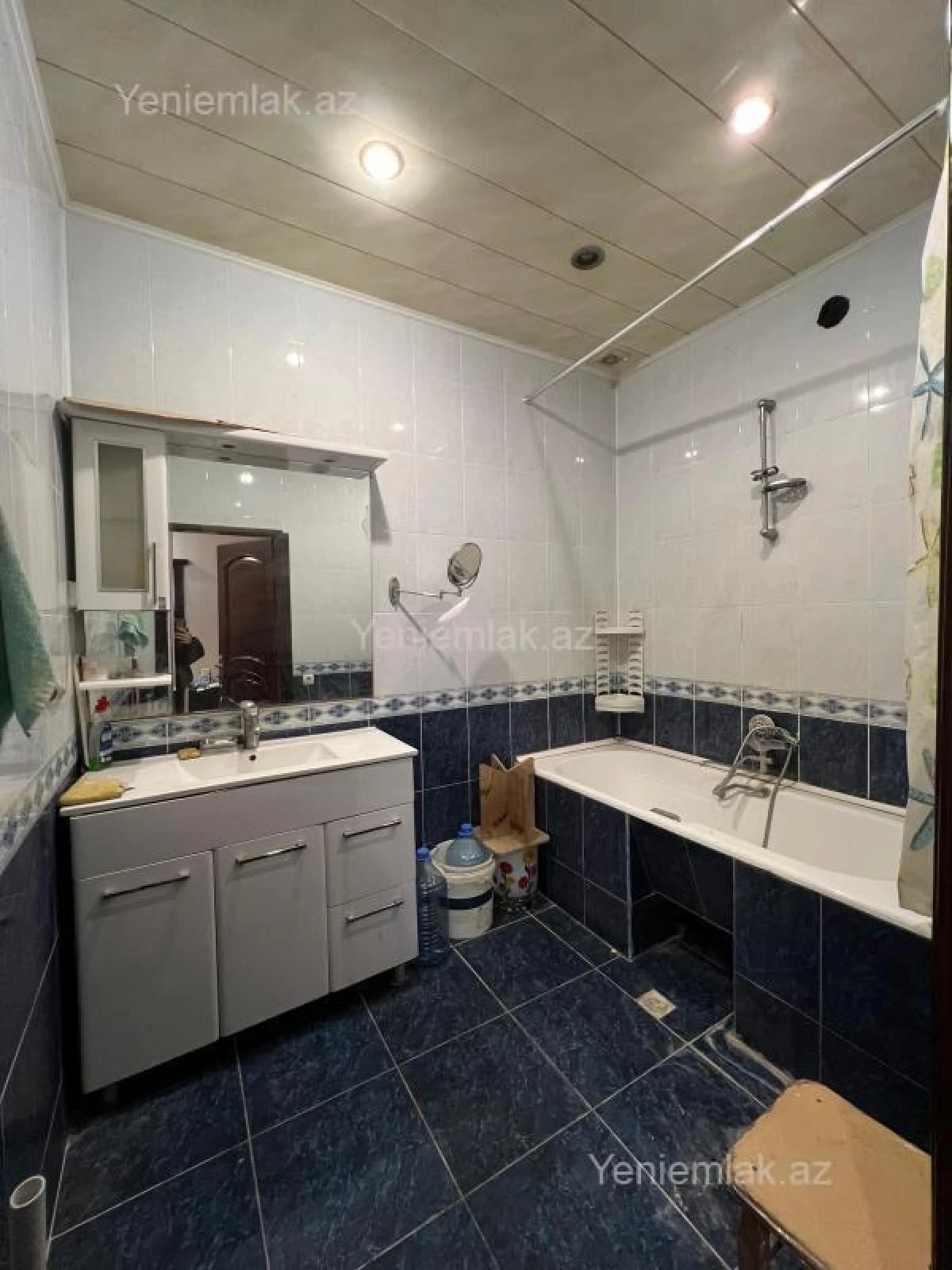 Satılır 4 otaqlı yeni tikili 175 m²