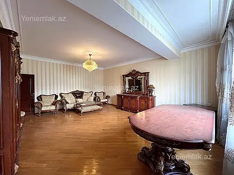 Satılır 4 otaqlı yeni tikili 175 m²