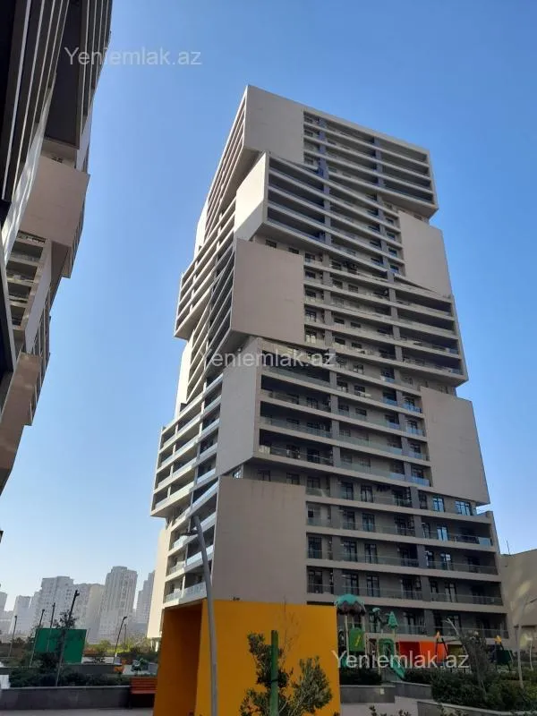 Satılır 3 otaqlı yeni tikili 148 m²