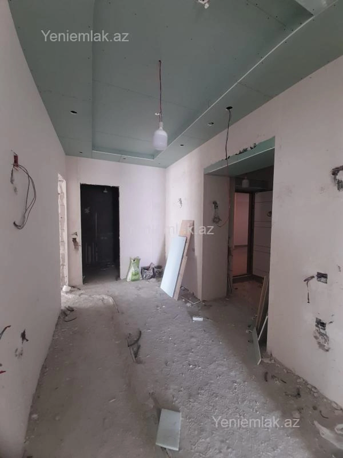 Satılır 3 otaqlı yeni tikili 148 m²