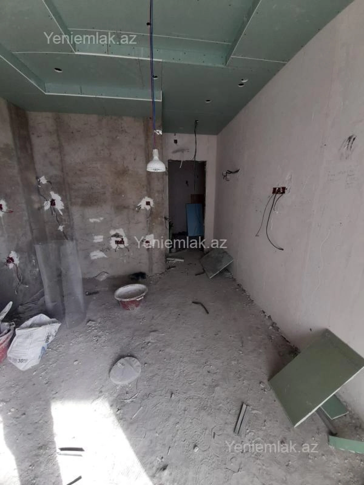 Satılır 3 otaqlı yeni tikili 148 m²