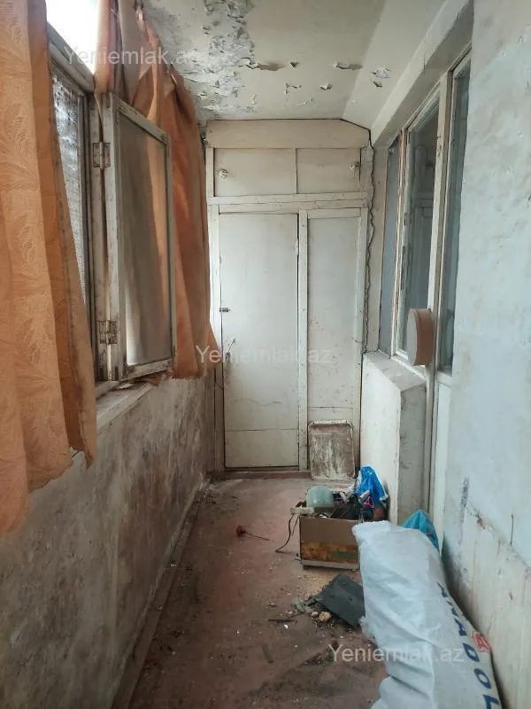 Satılır 3 otaqlı köhnə tikili 72 m²