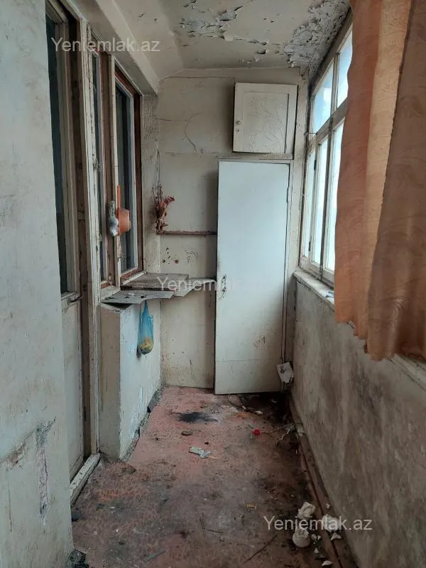 Satılır 3 otaqlı köhnə tikili 72 m²