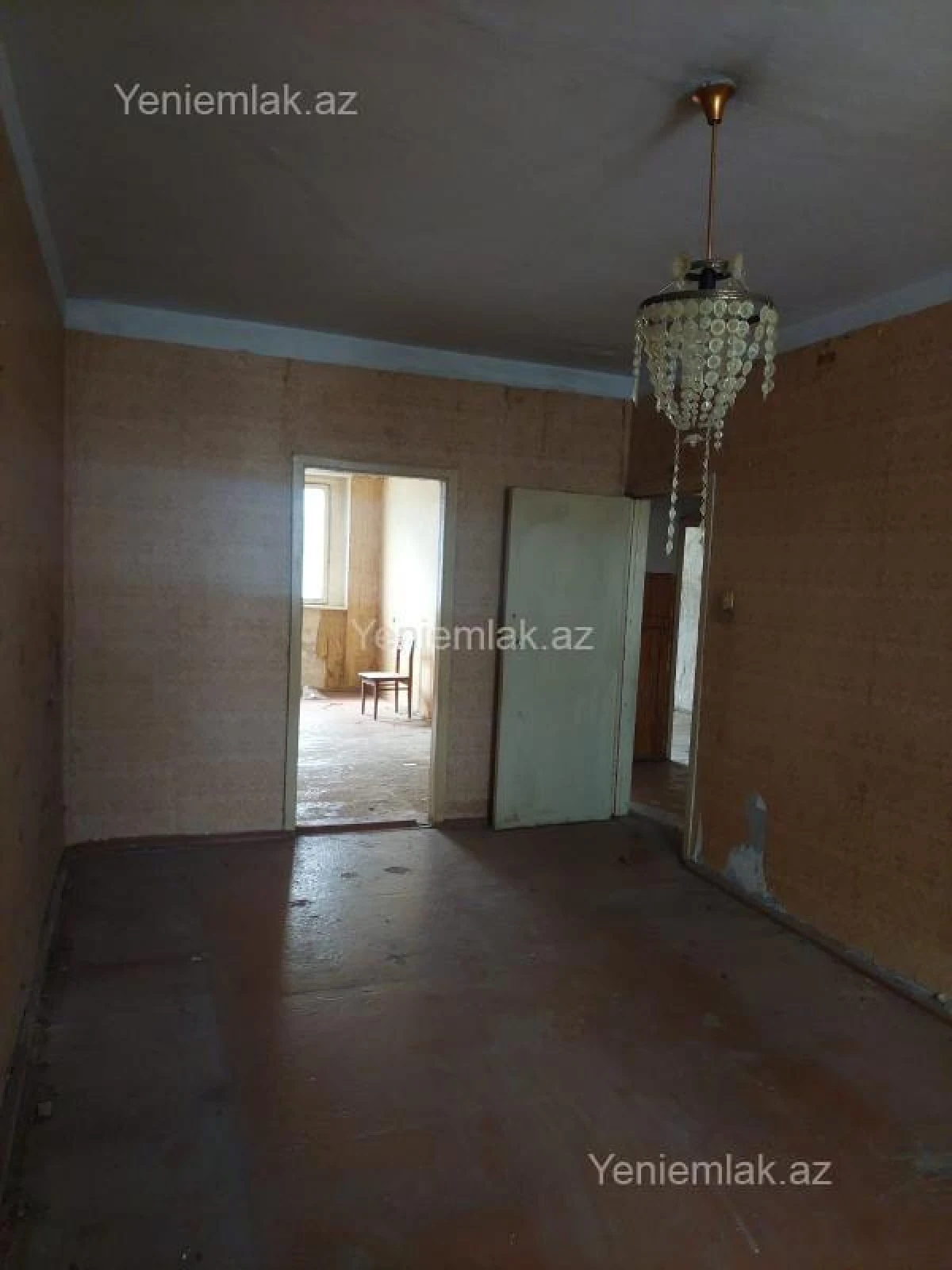 Satılır 3 otaqlı köhnə tikili 72 m²