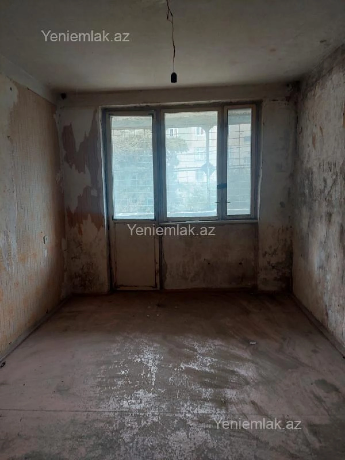 Satılır 3 otaqlı köhnə tikili 72 m²
