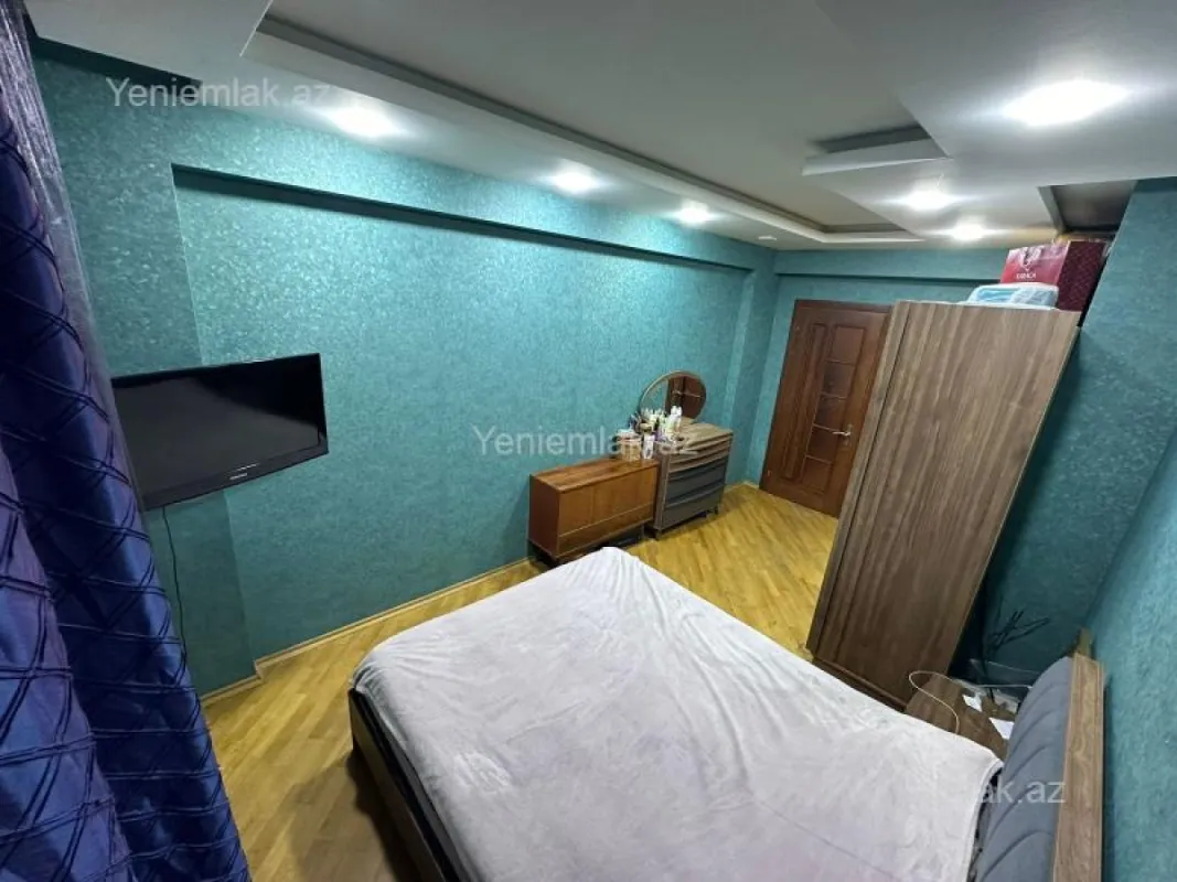 Satılır 3 otaqlı yeni tikili 110 m²