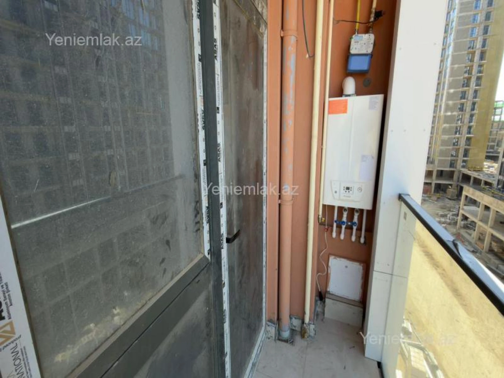 Satılır 2 otaqlı yeni tikili 64 m²