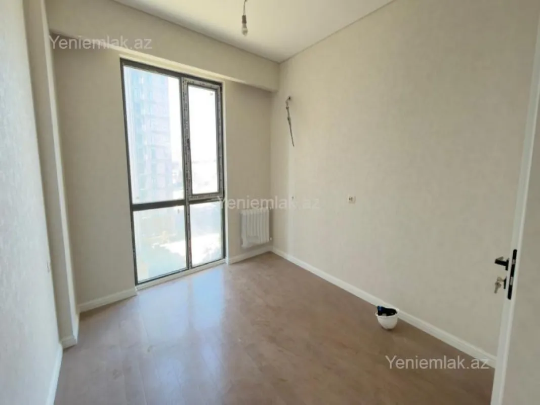 Satılır 2 otaqlı yeni tikili 64 m²