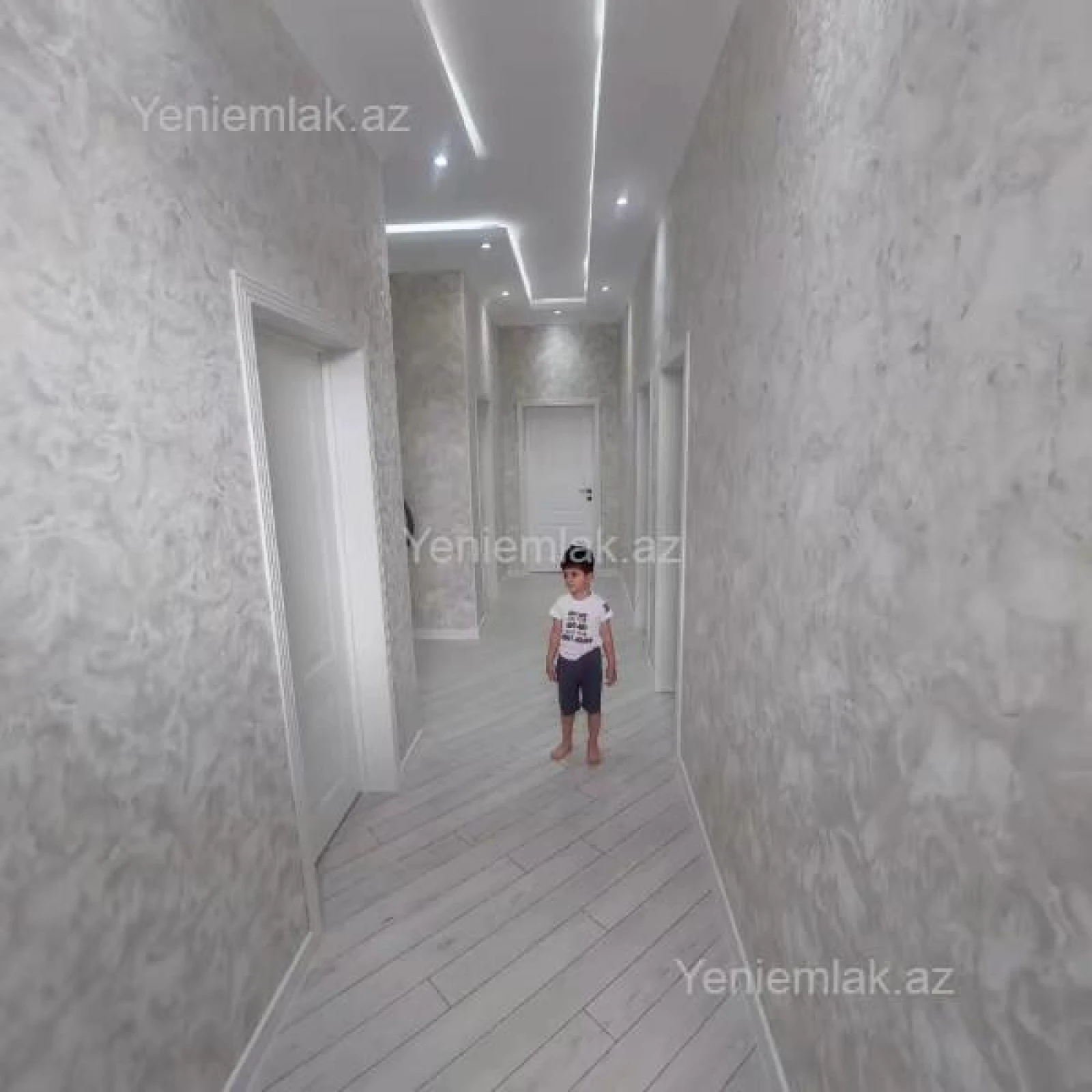 Satılır 4 otaqlı həyət evi 130 m²